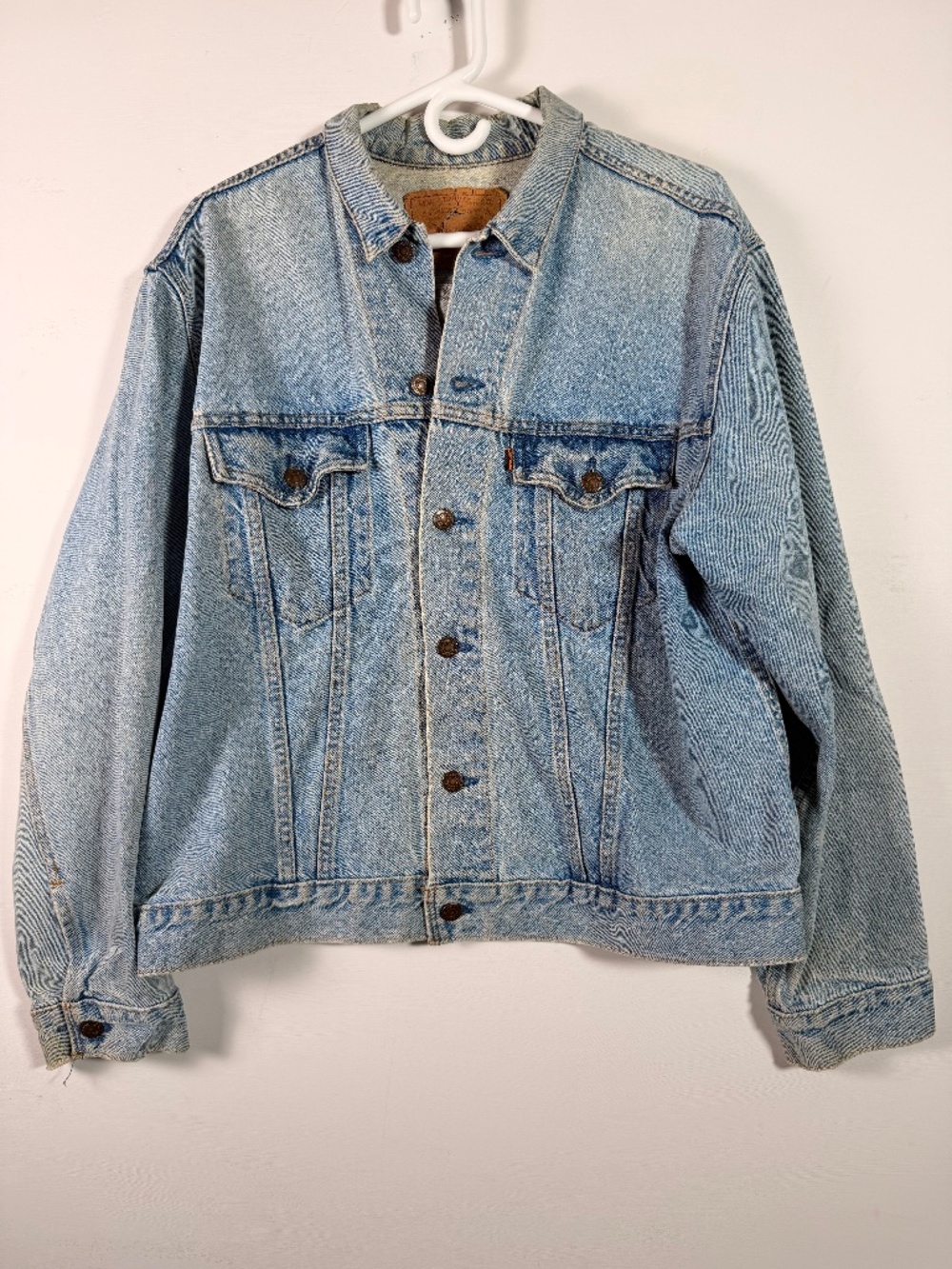Vintage Levi’s Denim Jacket – Made in Canada – Size 46